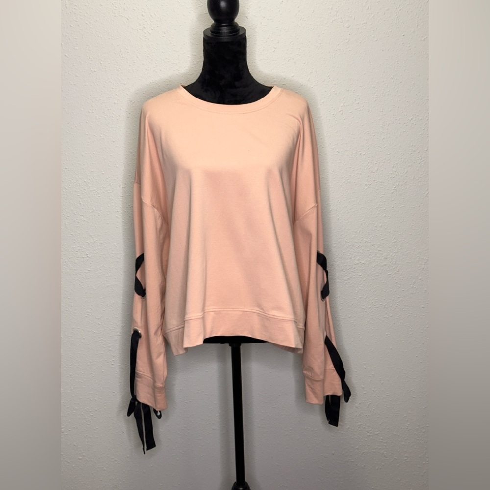 TWO by Vince Camuto Lace-Up Sleeve Sweatshirt – XL